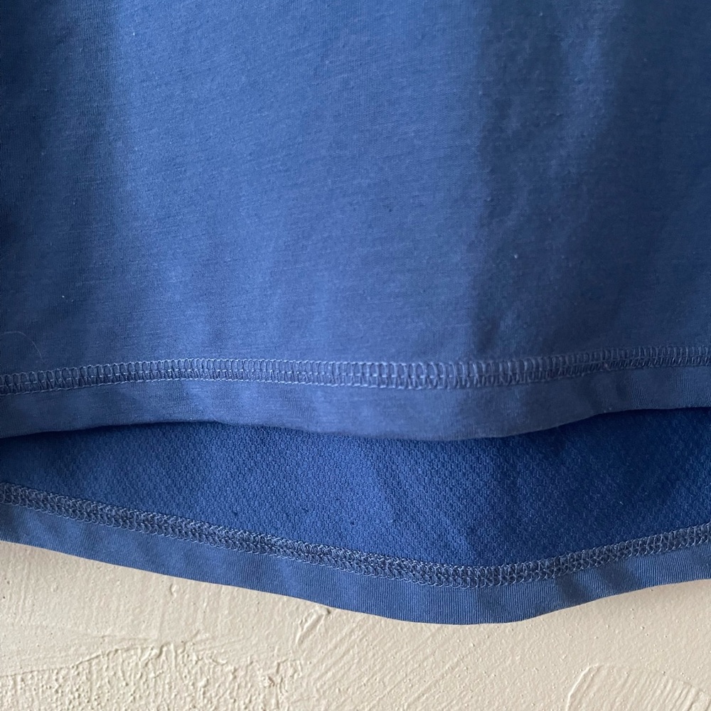 Vineyard Vines Performance Hoodie - Picture 8 of 8